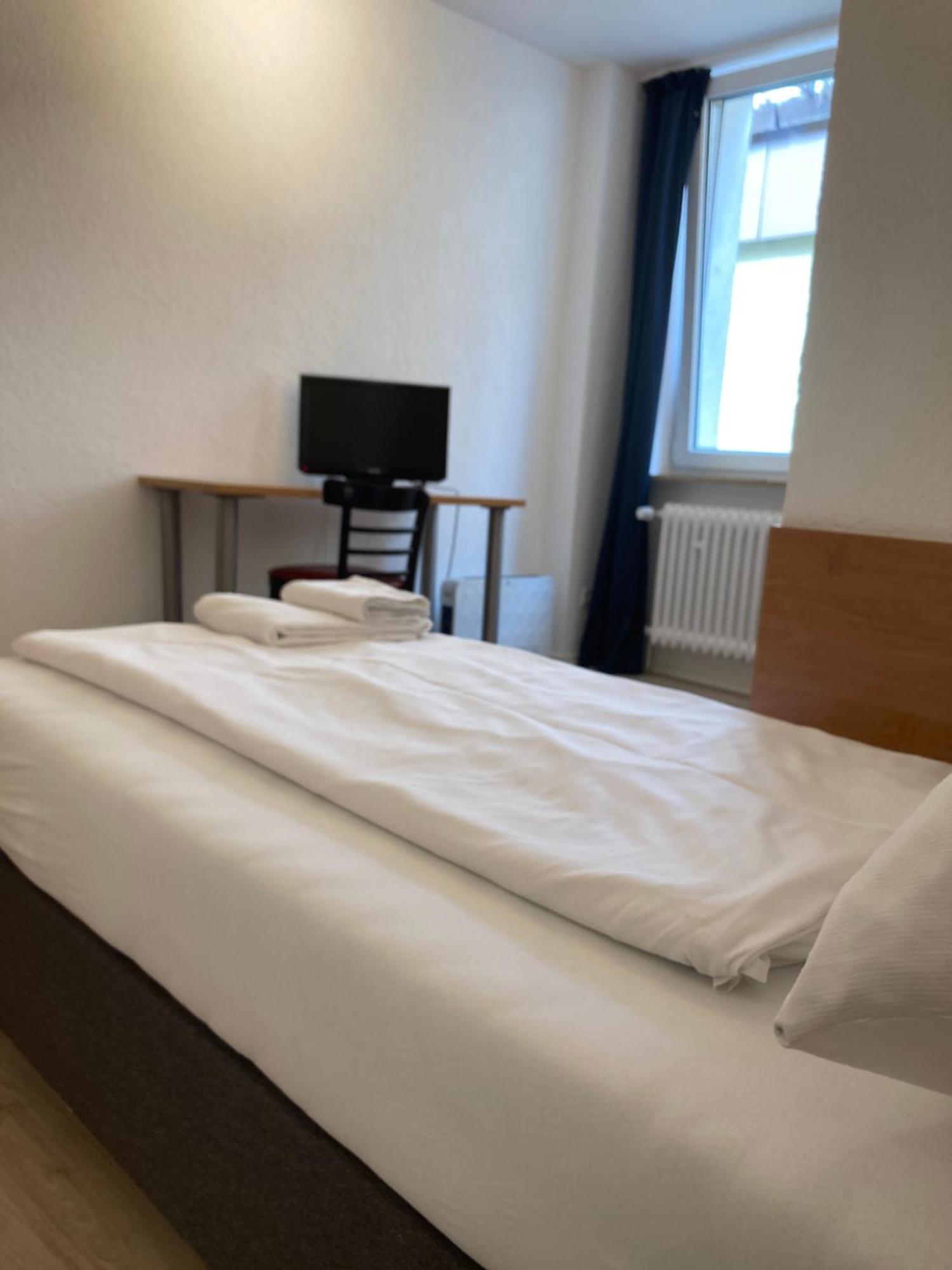 24-7 Stadthotel Hotel